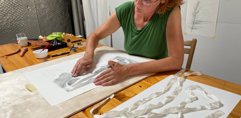 8a2940298d51d80c-photo